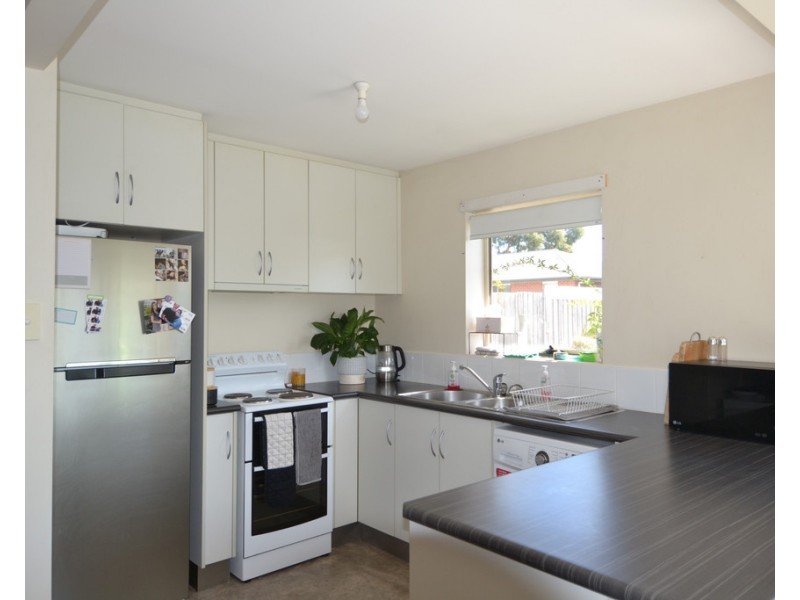 2/38 Jubilee Road, Youngtown TAS 7249