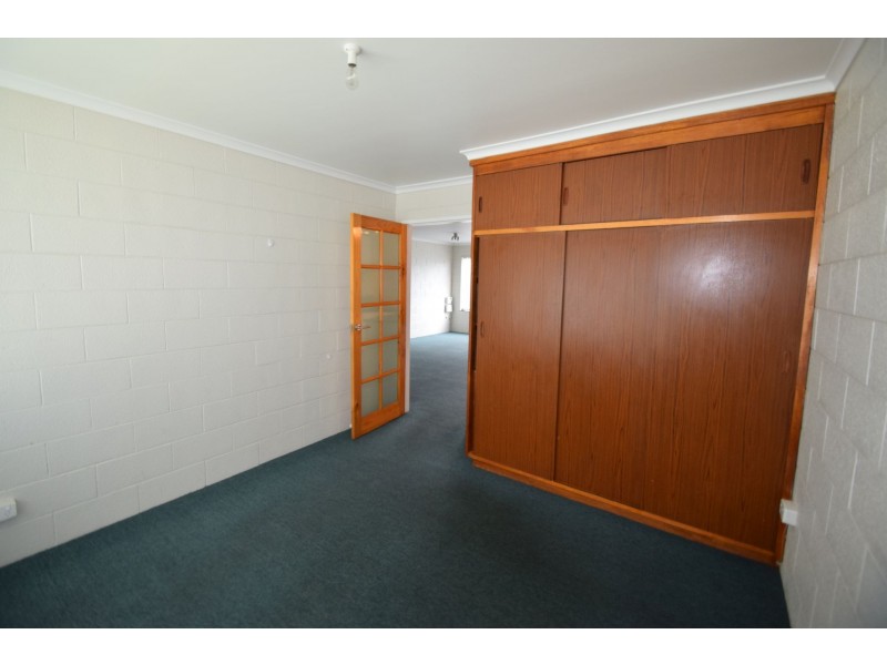 8/4 Haig Street, Mowbray TAS 7248