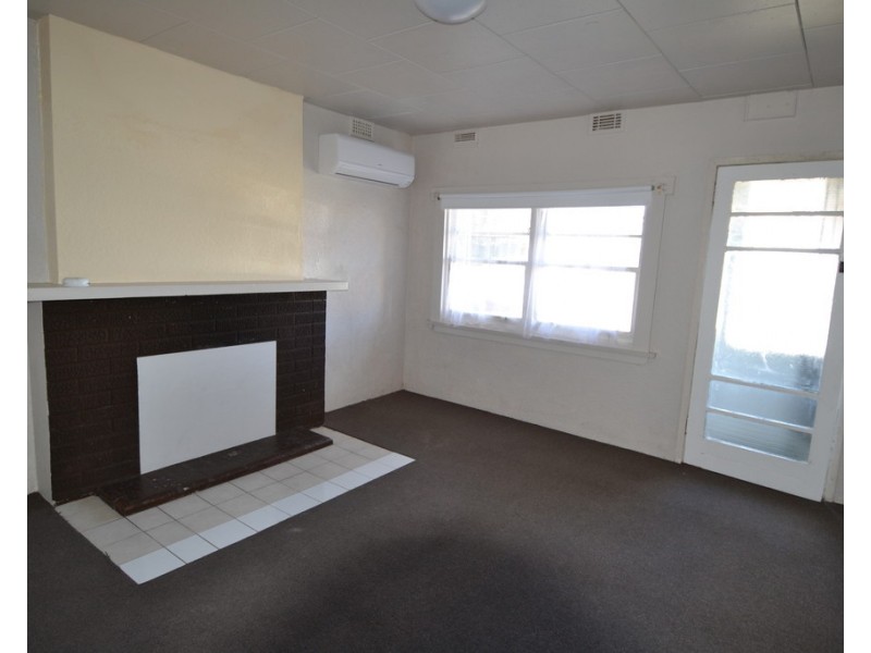2/16 Home Street, Invermay TAS 7248