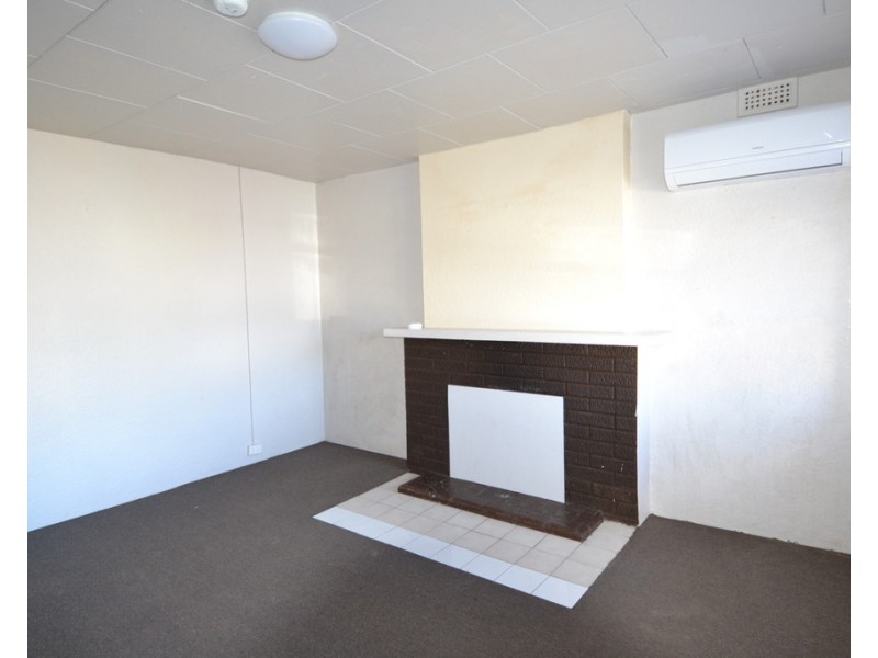 2/16 Home Street, Invermay TAS 7248