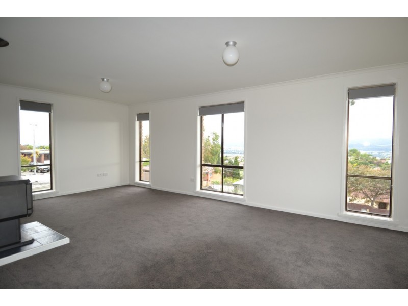 38 New World Avenue, Trevallyn TAS 7250