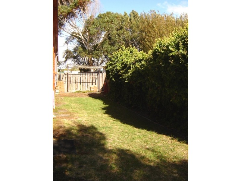 2/33 Davies Street, George Town TAS 7253