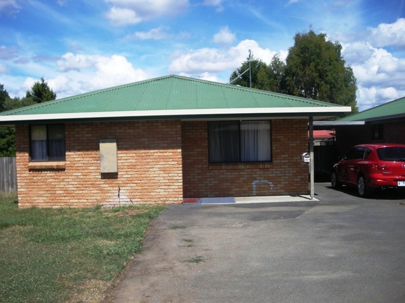1/5-7 Newnham Close, Newnham TAS 7248