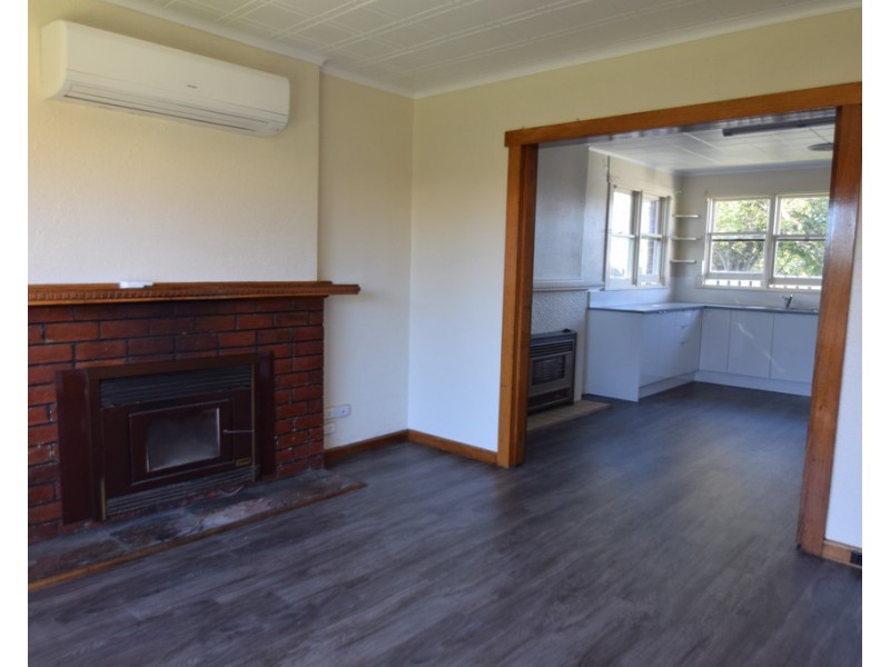 83 Tompsons Lane, Newnham TAS 7248