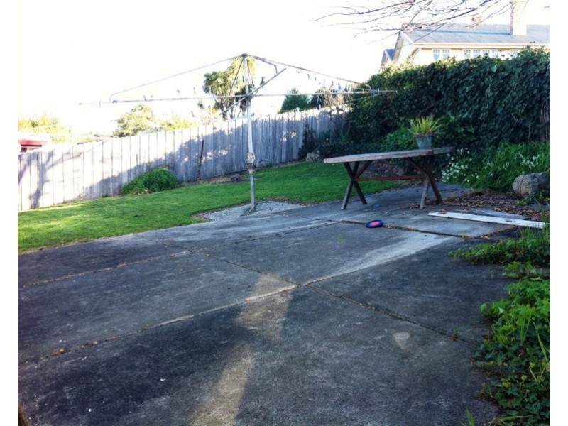 2 St Andrews Street, West Launceston TAS 7250
