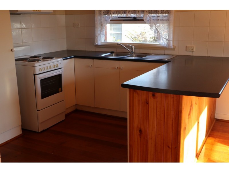 5 Dean Street, Ravenswood TAS 7250