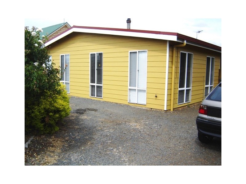 26 Archer Street, Cressy TAS 7302