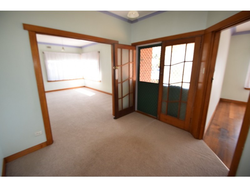 5 Shirley Place, Kings Meadows TAS 7249