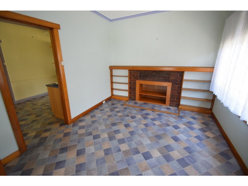 5 Shirley Place, Kings Meadows TAS 7249