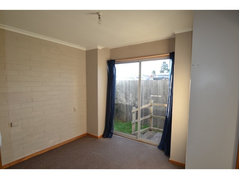 6/11a Cook Crescent, Mayfield TAS 7248