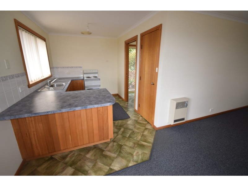 1/68 Benvenue Road, St Leonards TAS 7250