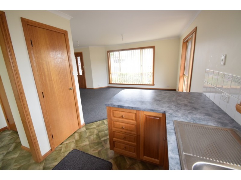 1/68 Benvenue Road, St Leonards TAS 7250