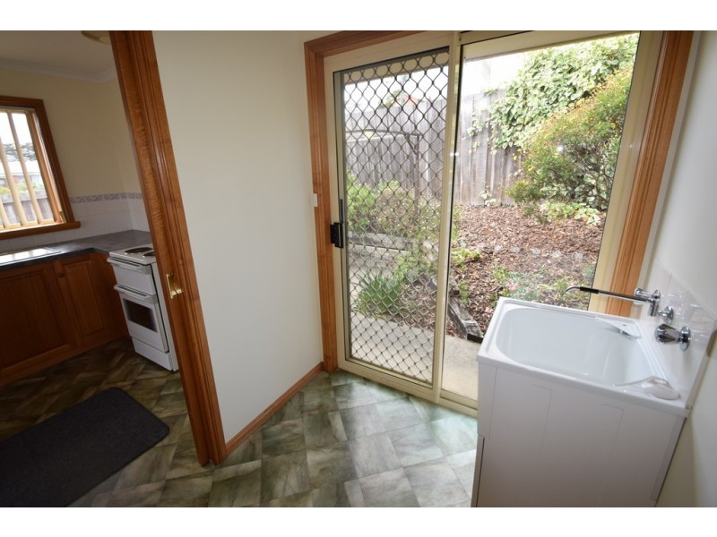 1/68 Benvenue Road, St Leonards TAS 7250