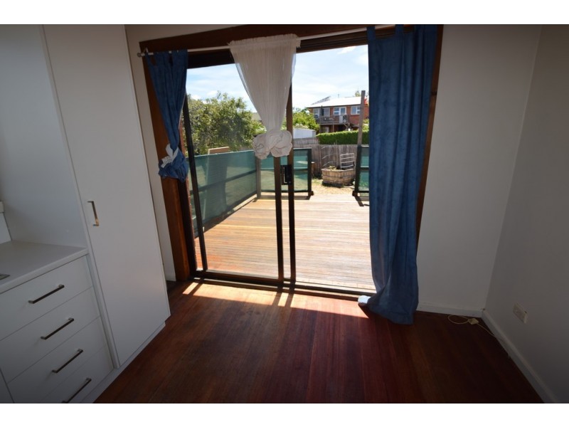 3 Paringa Avenue, Newnham TAS 7248