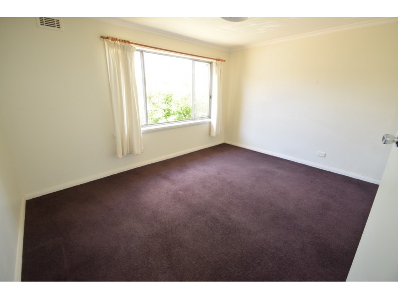 3 Paringa Avenue, Newnham TAS 7248