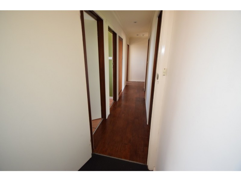 3 Paringa Avenue, Newnham TAS 7248