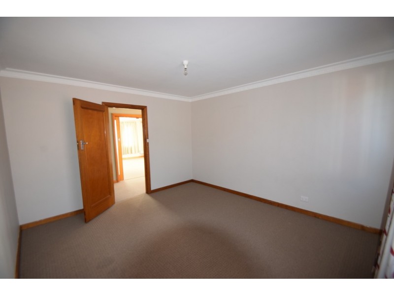 15 George Town Road, Newnham TAS 7248