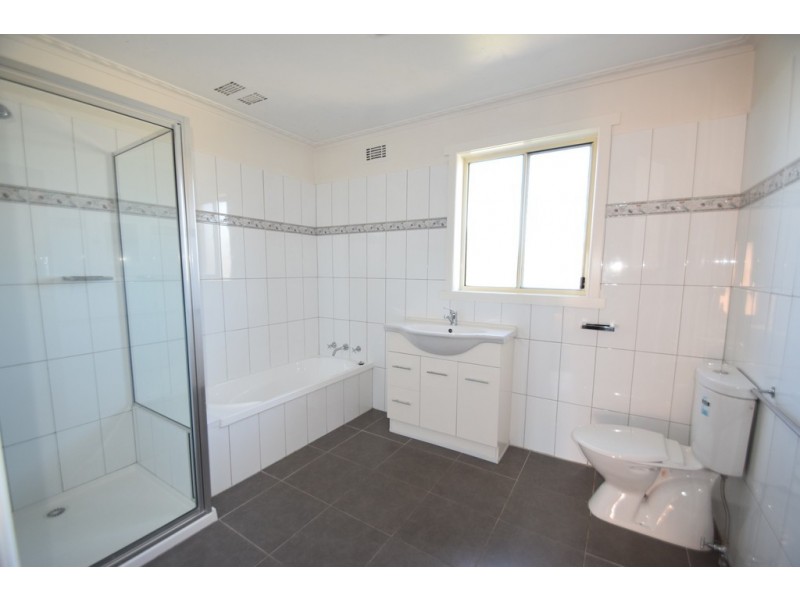 15 George Town Road, Newnham TAS 7248