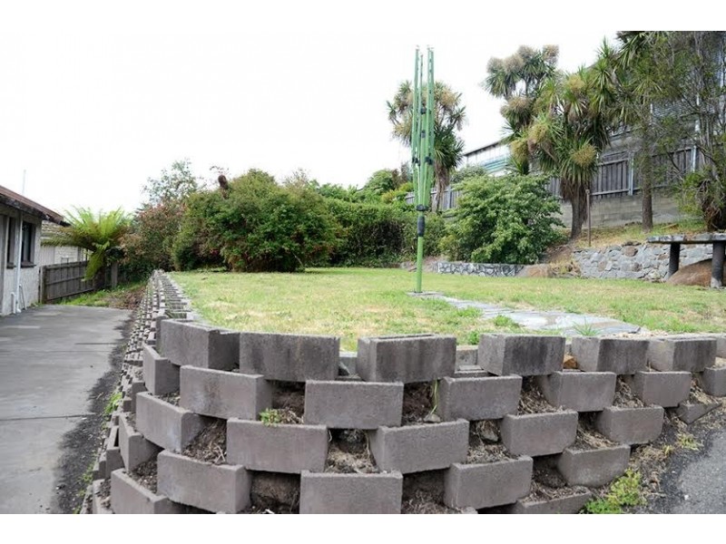 84 Riverside Drive, Riverside TAS 7250