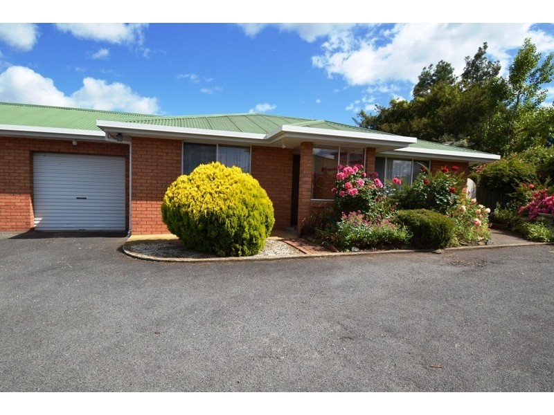3/21 Walkers Avenue, Newnham TAS 7248