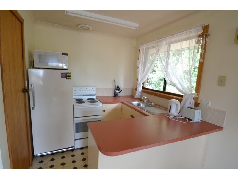 3/2 Newnham Close, Newnham TAS 7248