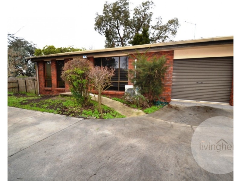 2/16 Station Road, St Leonards TAS 7250