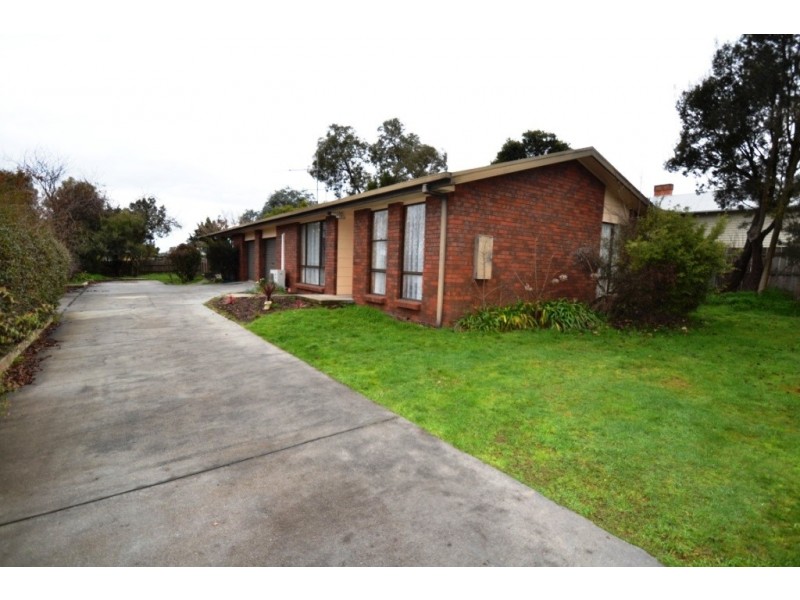 2/16 Station Road, St Leonards TAS 7250