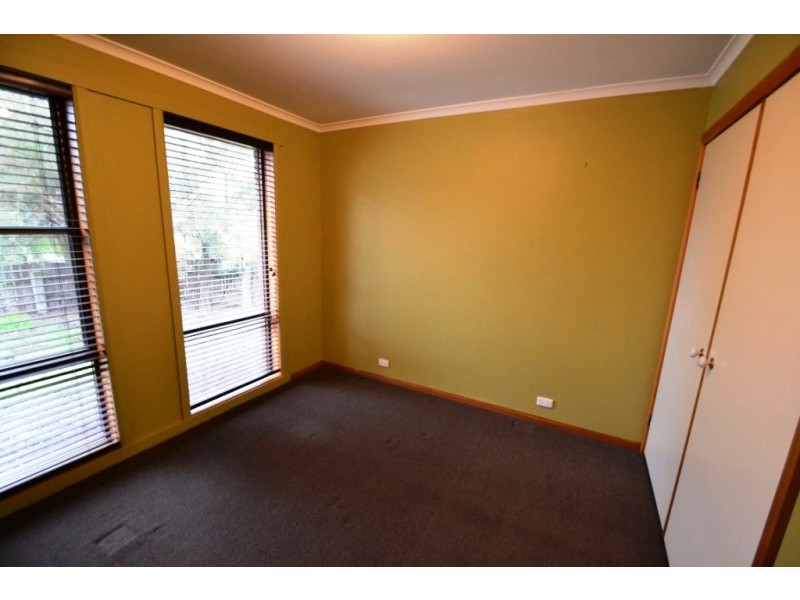 2/16 Station Road, St Leonards TAS 7250