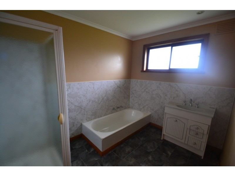 5 Bacala Road, Lilydale TAS 7268