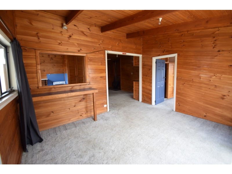 2/17 Ross Avenue, Invermay TAS 7248