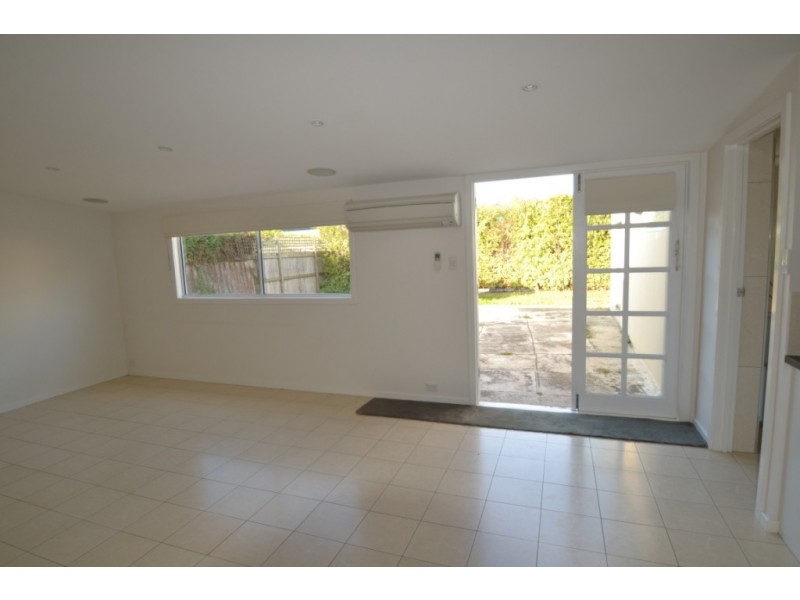 8 Gordon Street, Invermay TAS 7248