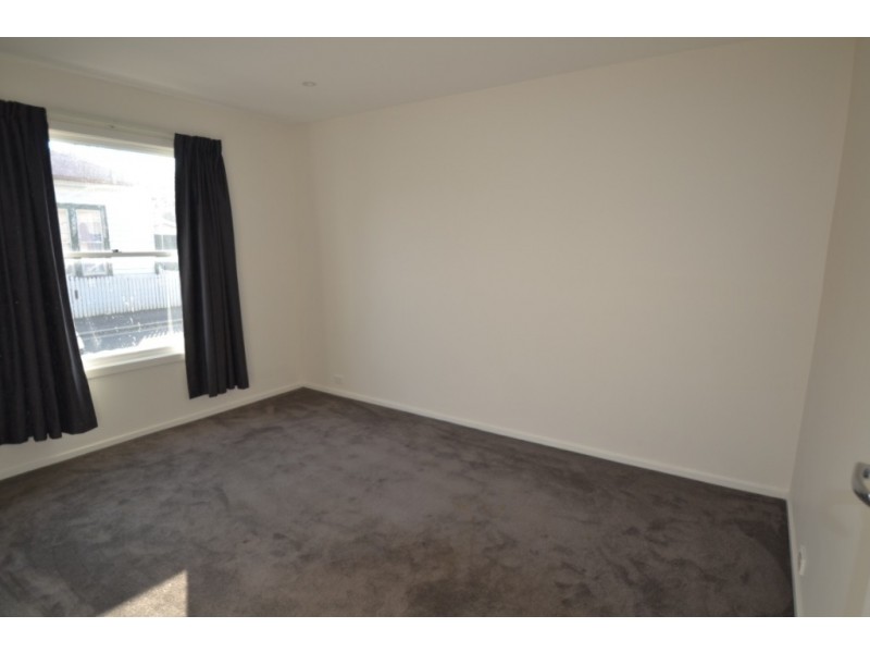 8 Gordon Street, Invermay TAS 7248