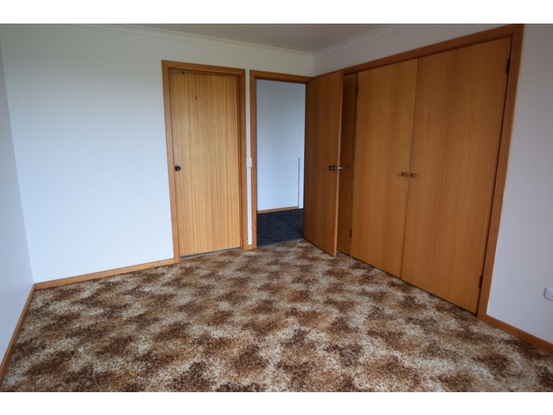 16 Goya Road, Newnham TAS 7248