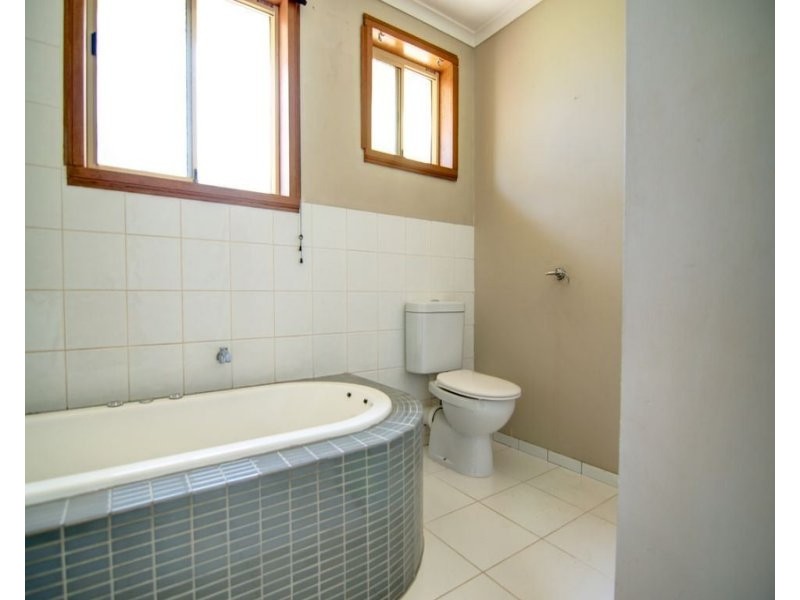 22 Hazelwood Parade, Ravenswood TAS 7250