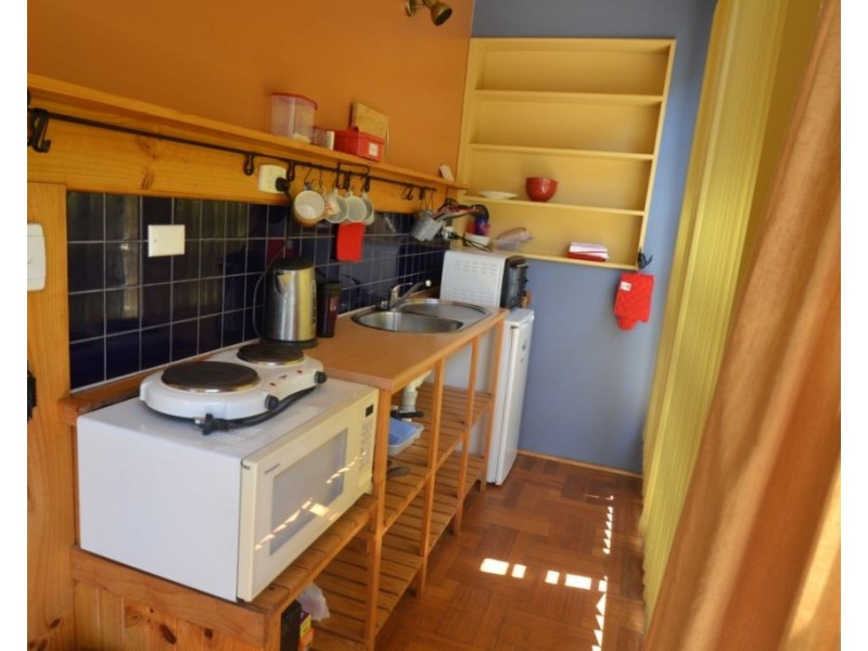 1B/276 Invermay Road, Mowbray TAS 7248