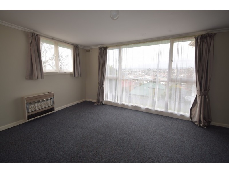 3/2 White Street, West Launceston TAS 7250