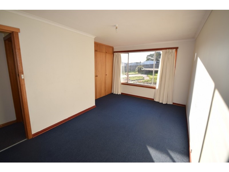 16 Henry Street, Ravenswood TAS 7250