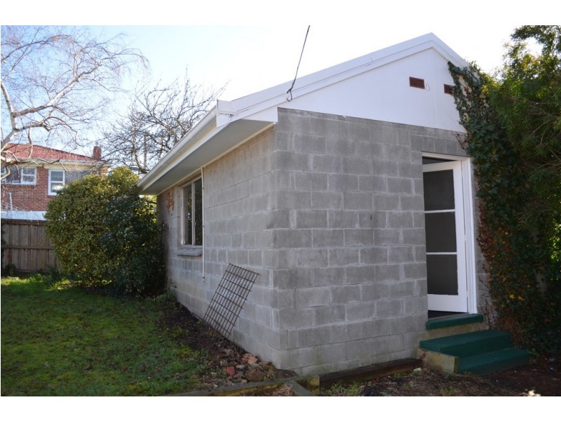 15 Crestview Court, Newnham TAS 7248