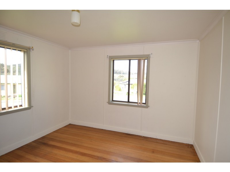 60 Hargrave Crescent, Mayfield TAS 7248