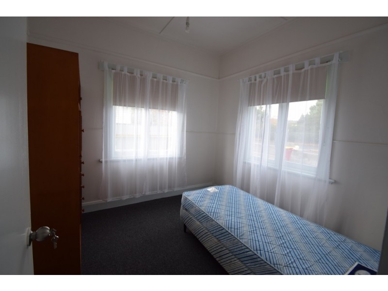 1/19 Birdwood Street, Mowbray TAS 7248