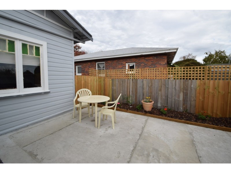 1/19 Birdwood Street, Mowbray TAS 7248