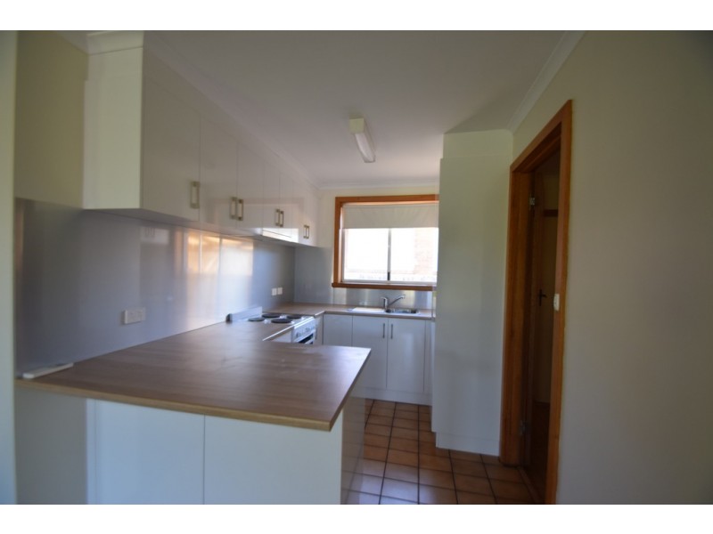 2/2 Bimbimbi Avenue, Prospect TAS 7250