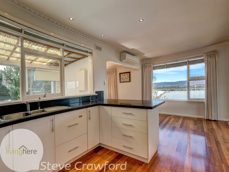 24 Riverside Drive, Riverside TAS 7250