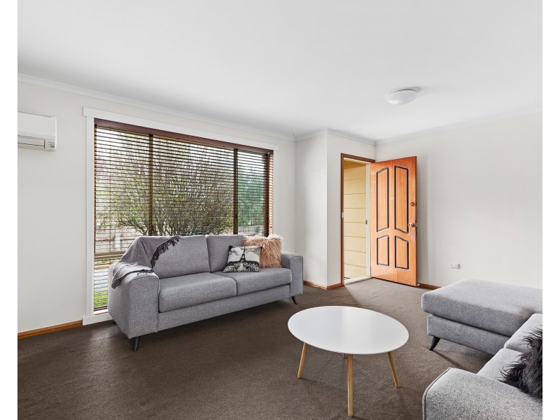 16 Station Road, St Leonards TAS 7250