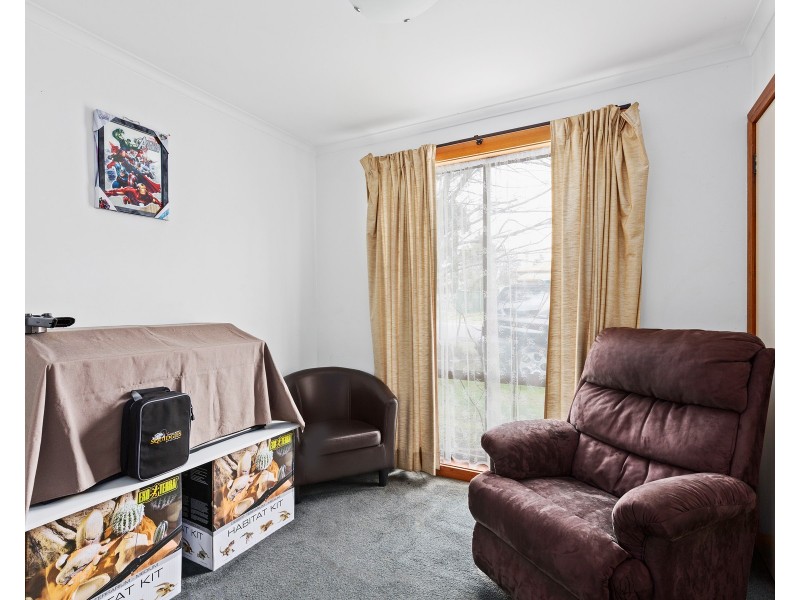 16 Station Road, St Leonards TAS 7250