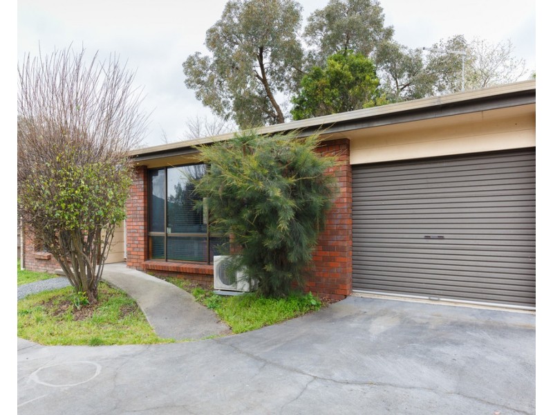 16 Station Road, St Leonards TAS 7250
