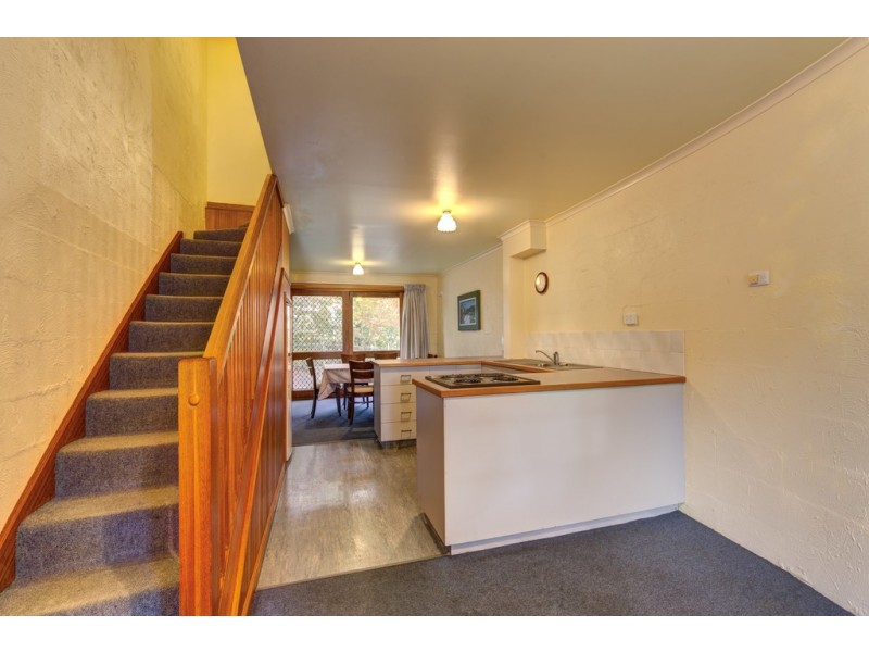 17/15 Alanvale Road, Newnham TAS 7248