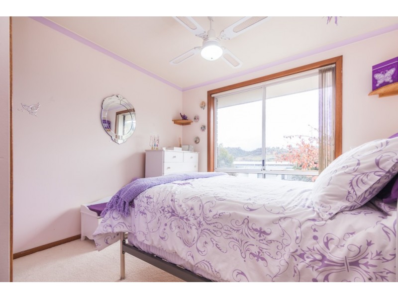 20 Tasman Highway, Waverley TAS 7250
