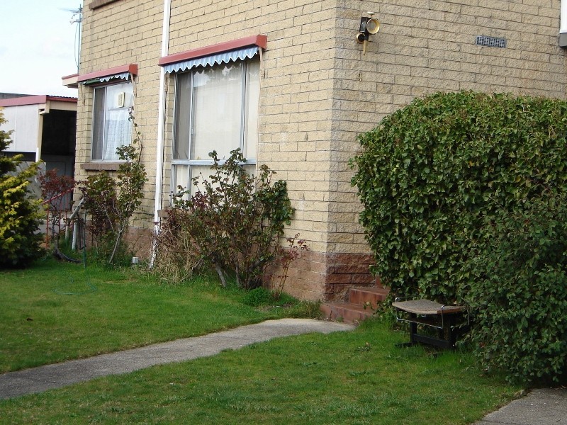 4/15-17 Hilton Place, Norwood TAS 7250