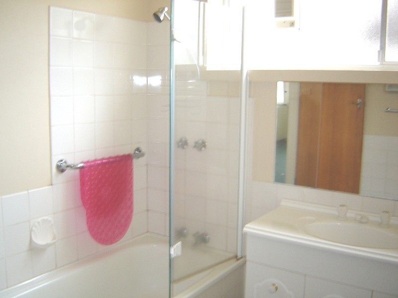 4/15-17 Hilton Place, Norwood TAS 7250